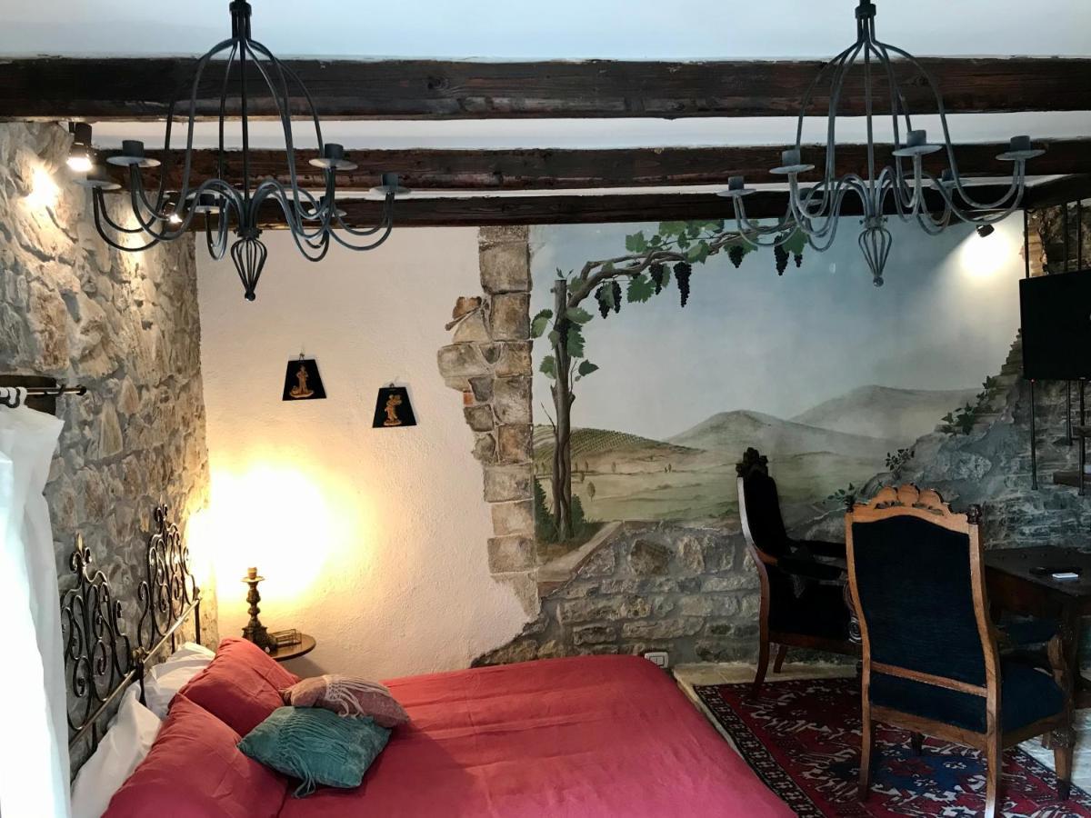 Borgo Manca Suite Sasso di Castalda Exterior photo