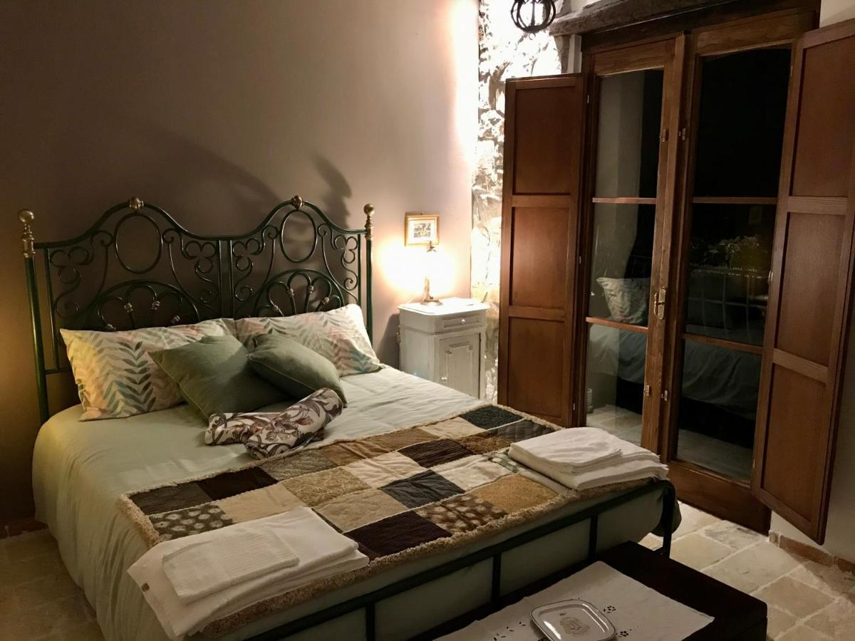 Borgo Manca Suite Sasso di Castalda Exterior photo
